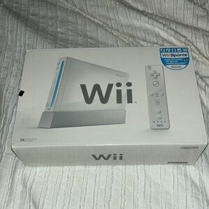 Nintendo Wii Console with Wii Sports - White